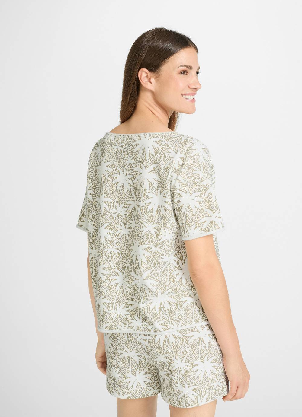 Juvia Oversized - Shirt