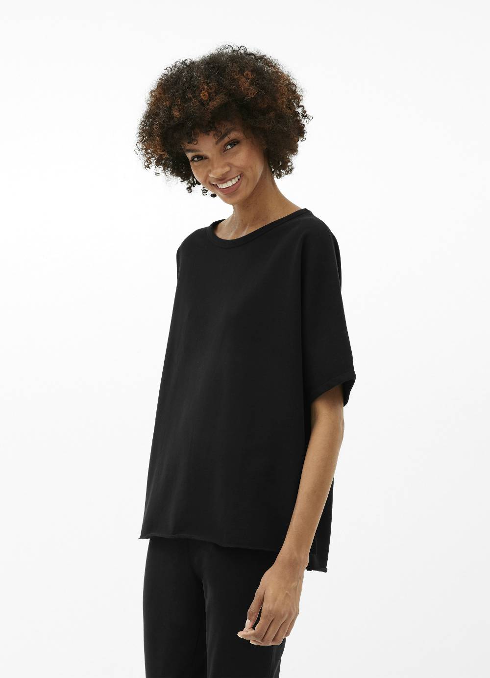 Juvia Oversized Sweat - Cape