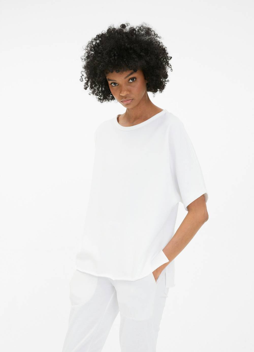 Juvia Oversized Sweat - Cape