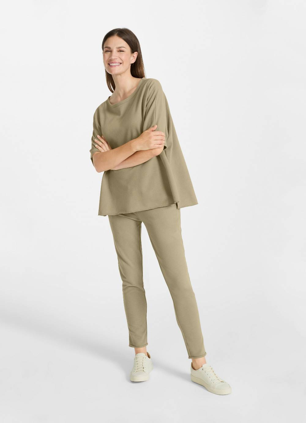 Juvia Oversized Sweat - Cape