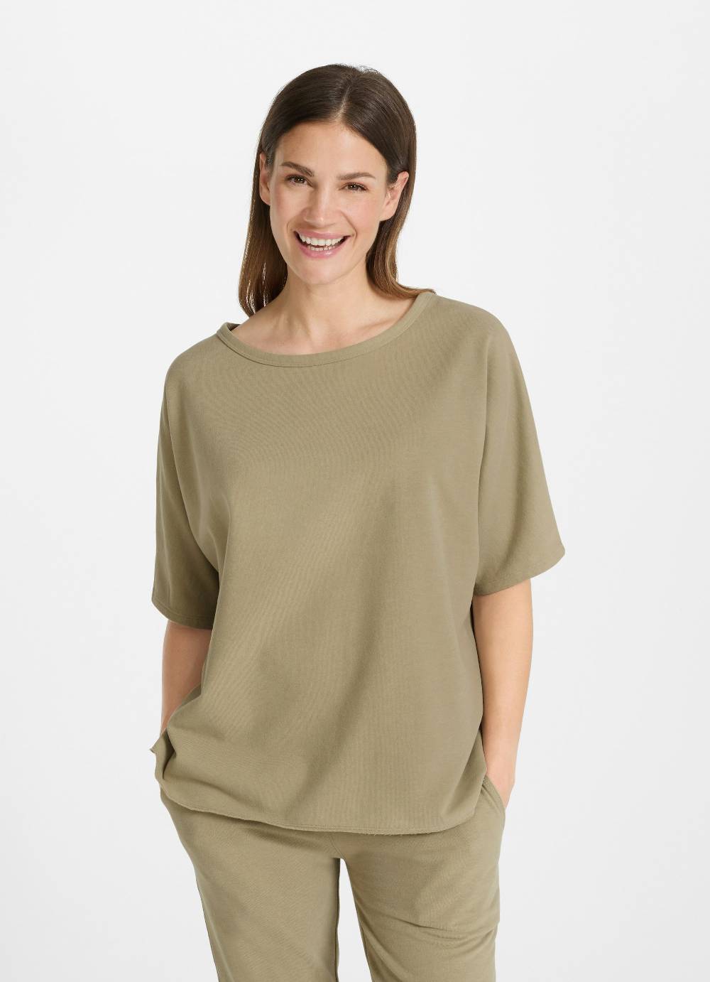 Juvia Oversized Sweat - Cape