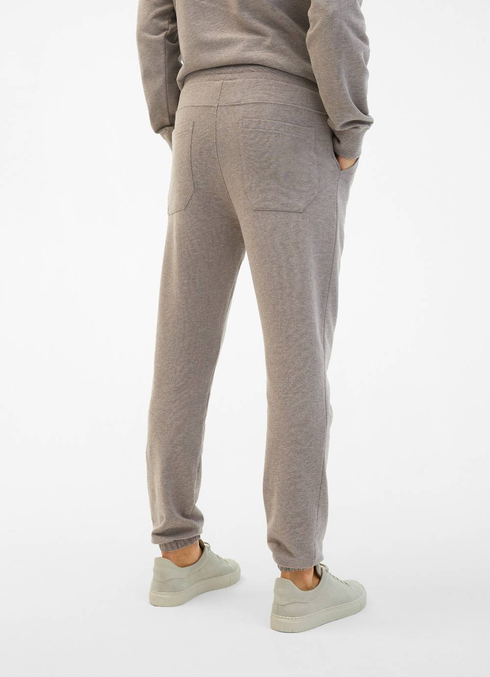 Juvia Regular Fit - Sweatpants