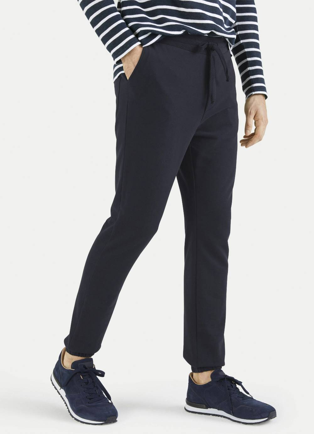 Juvia Regular Fit - Sweatpants
