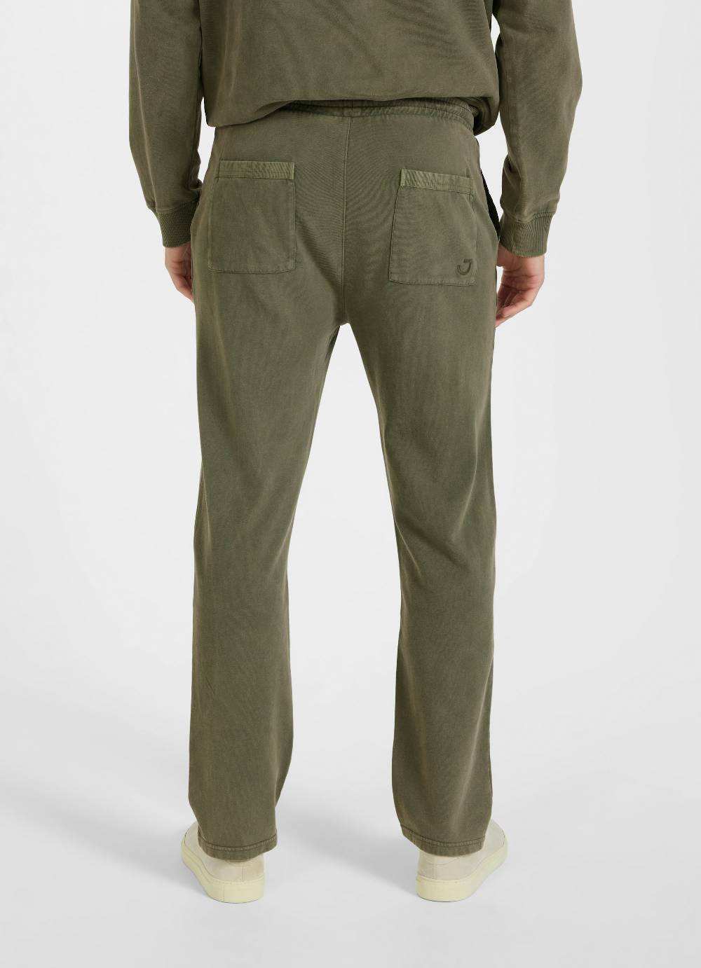 Juvia Regular Fit - Sweatpants