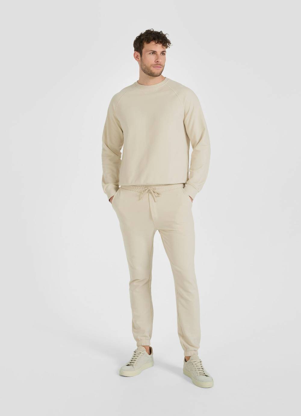 Juvia Regular Fit - Sweatpants