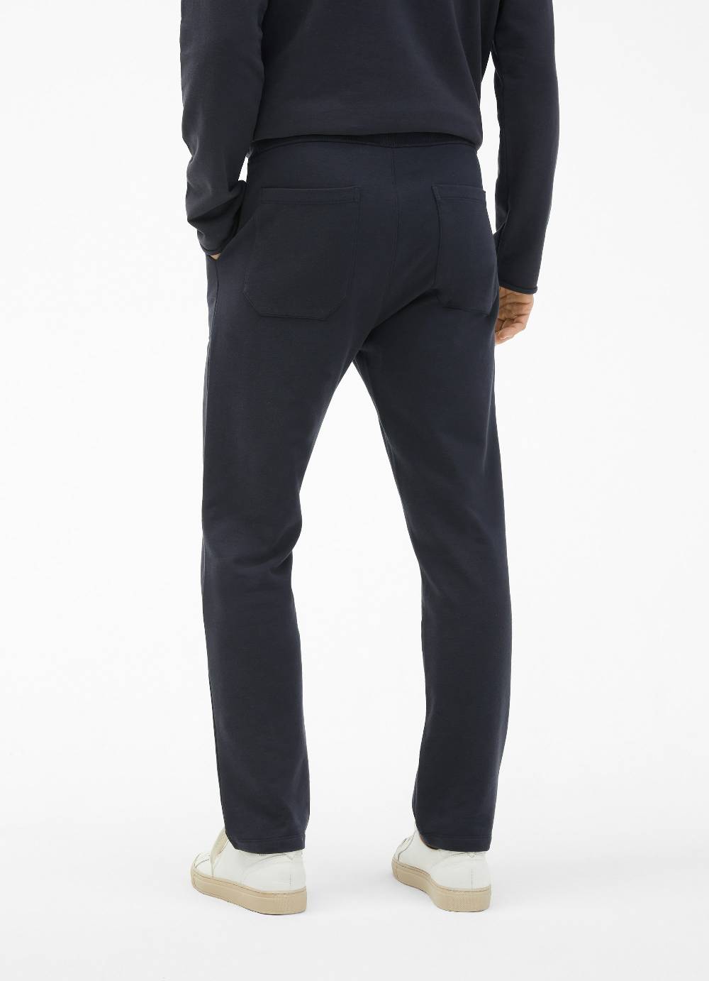 Juvia Regular Fit - Sweatpants
