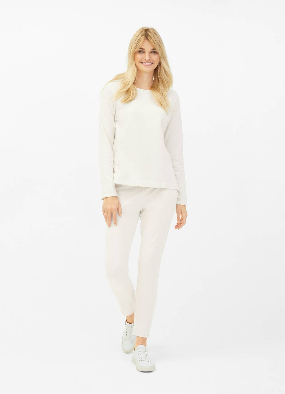 Juvia Slim Fit - Sweater