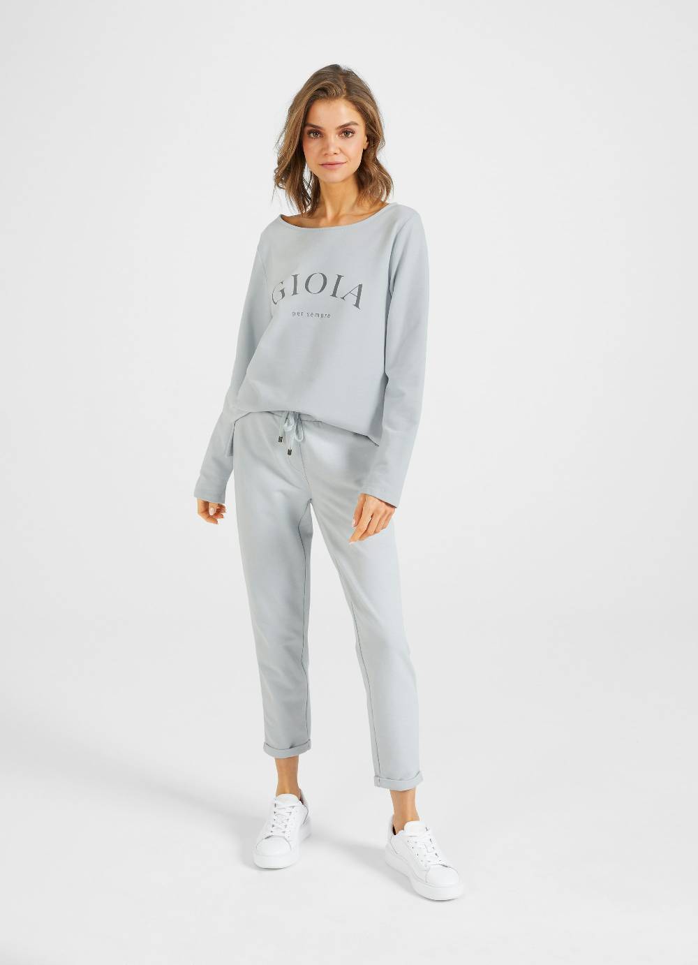 Juvia Slim Fit - Sweater