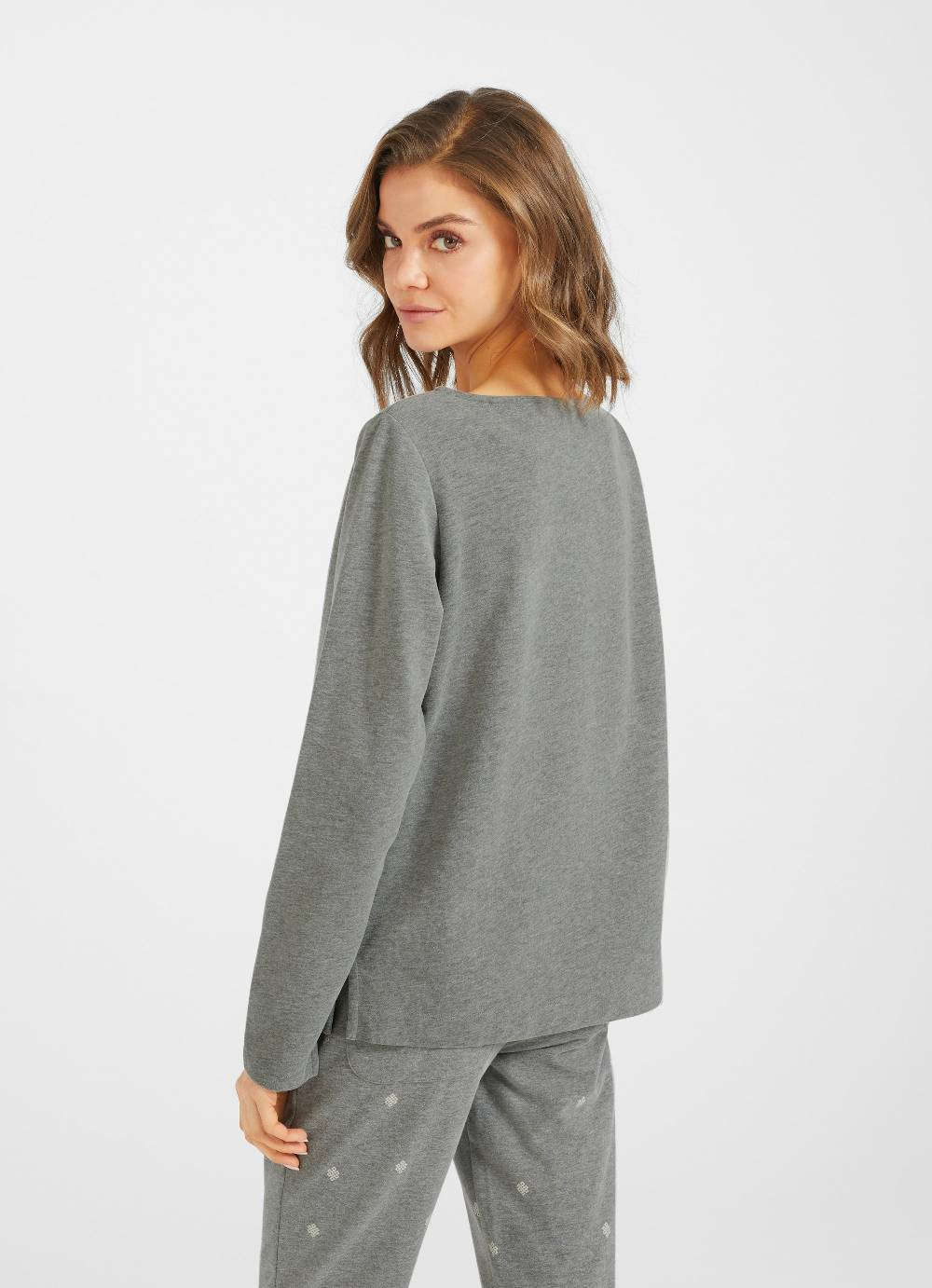 Juvia Slim Fit - Sweater