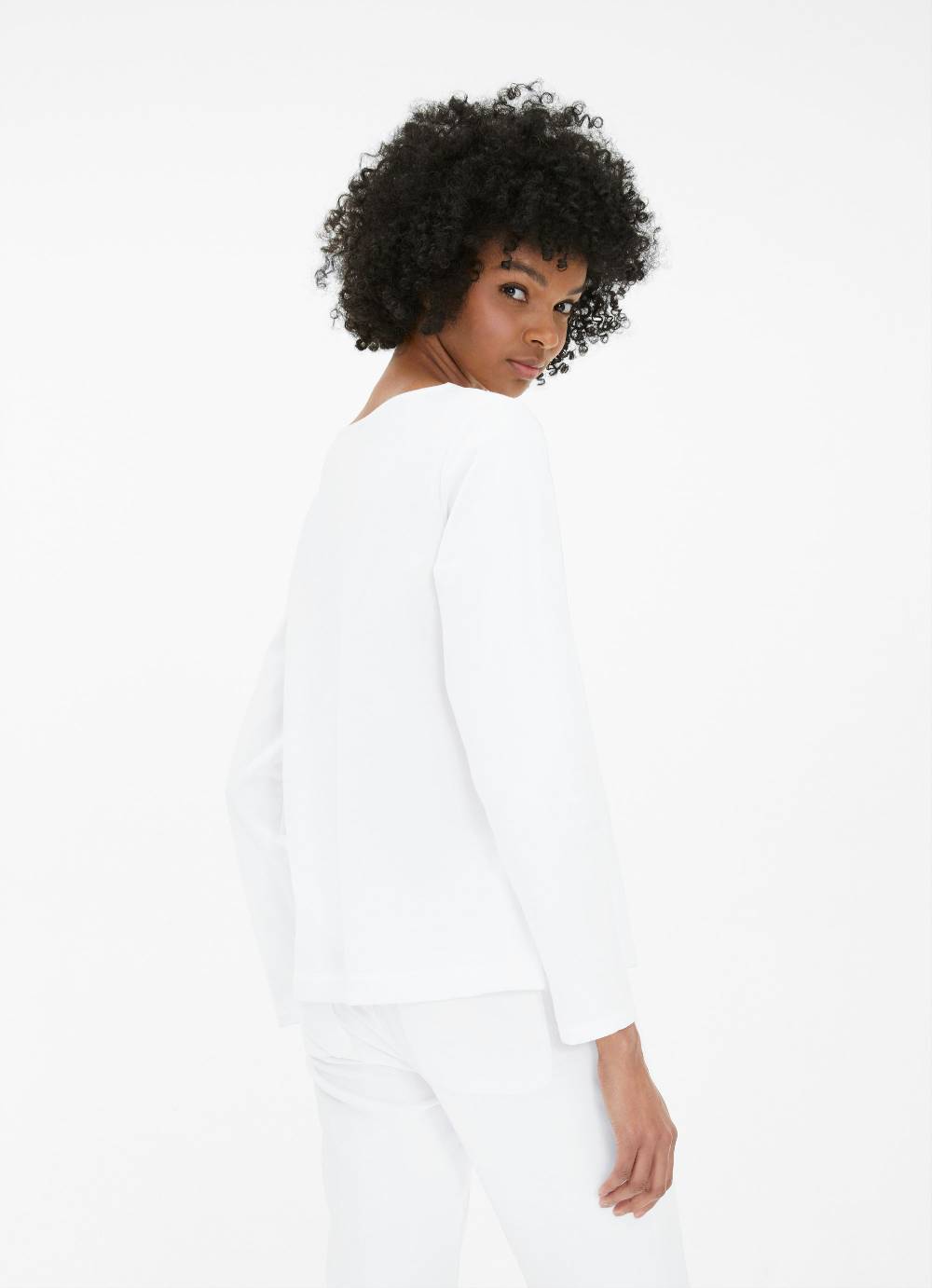 Juvia Slim Fit - Sweater