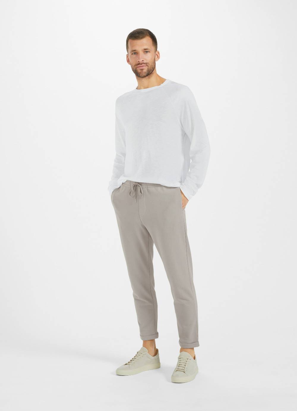 Juvia Slim Fit - Sweatpants