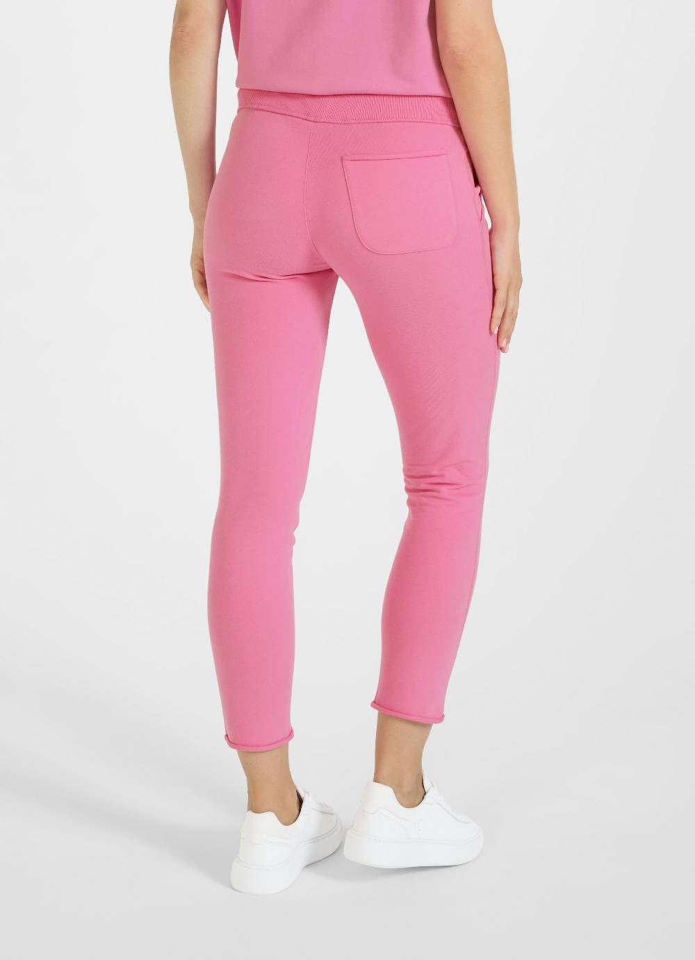 Juvia Slim Fit - Sweatpants