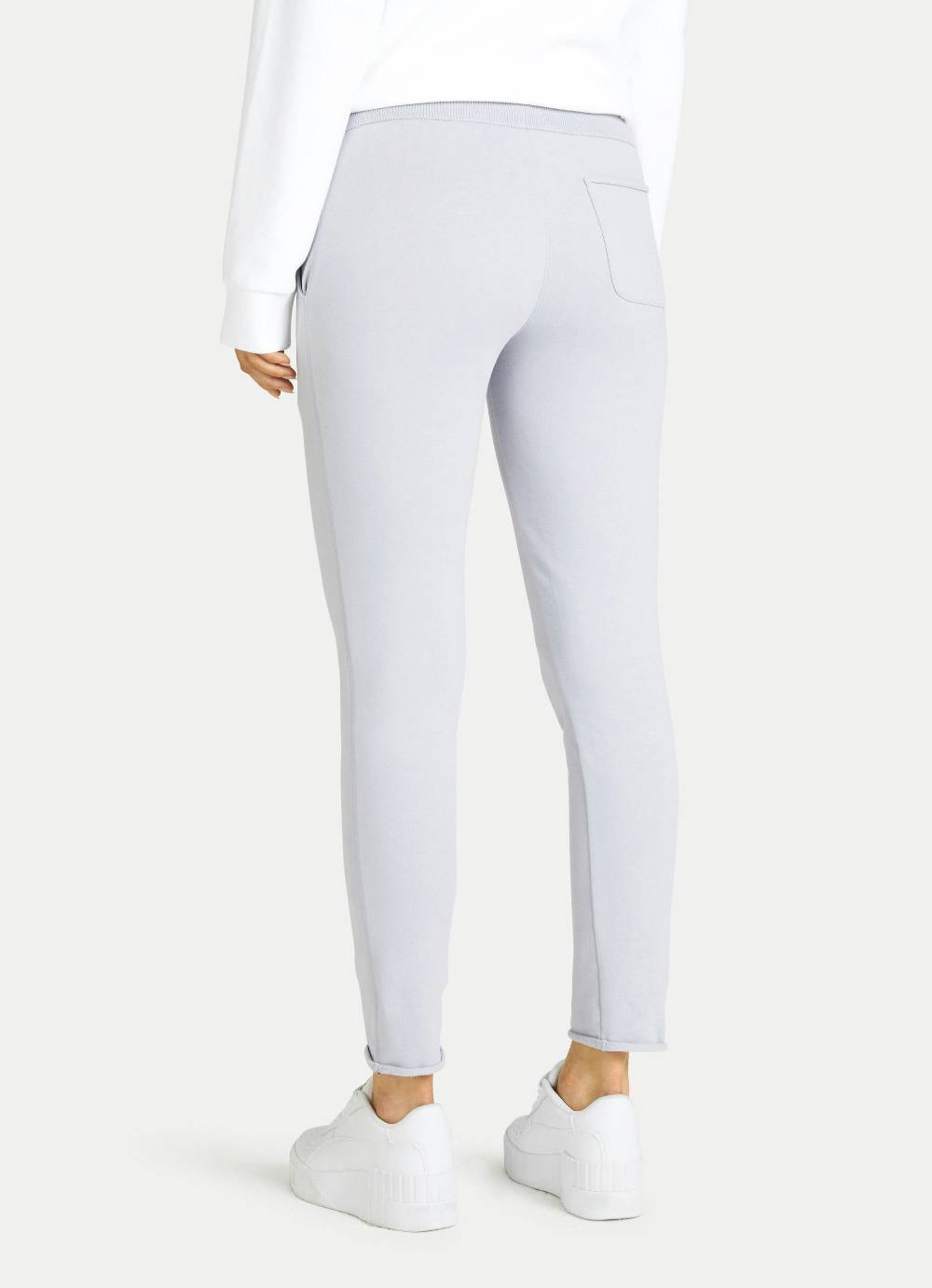 Juvia Slim Fit - Sweatpants