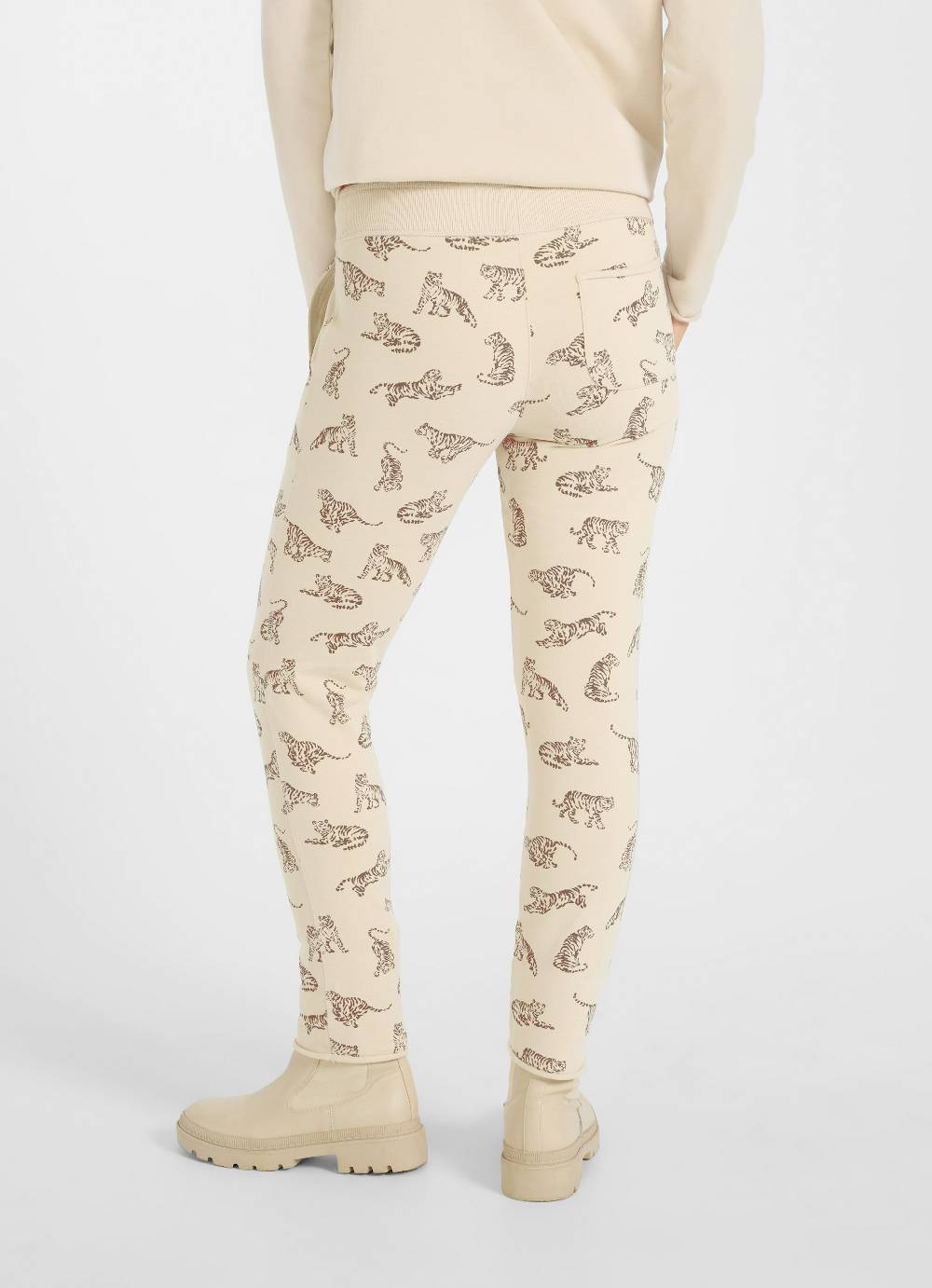 Juvia Slim Fit - Sweatpants