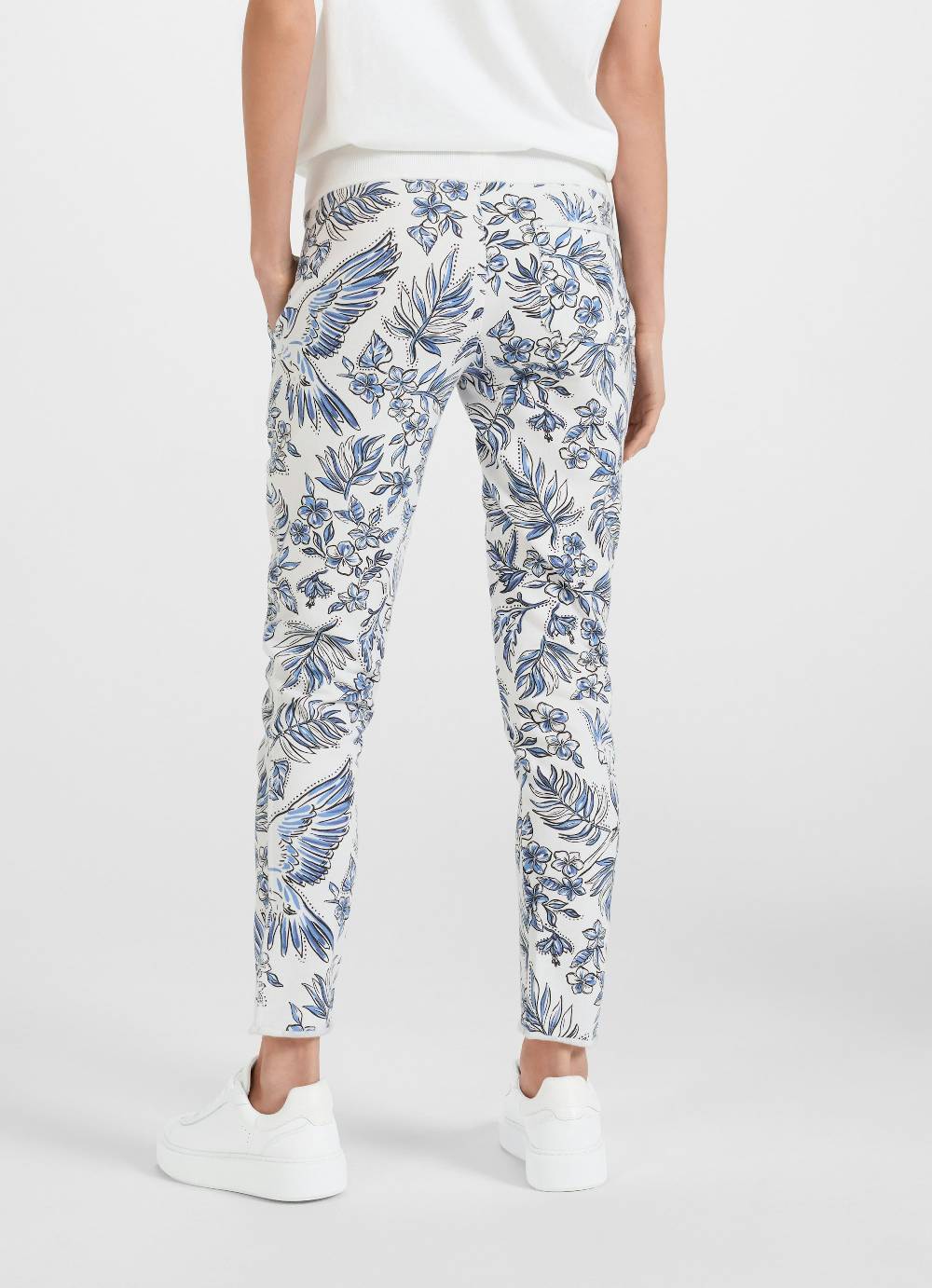 Juvia Slim Fit - Sweatpants