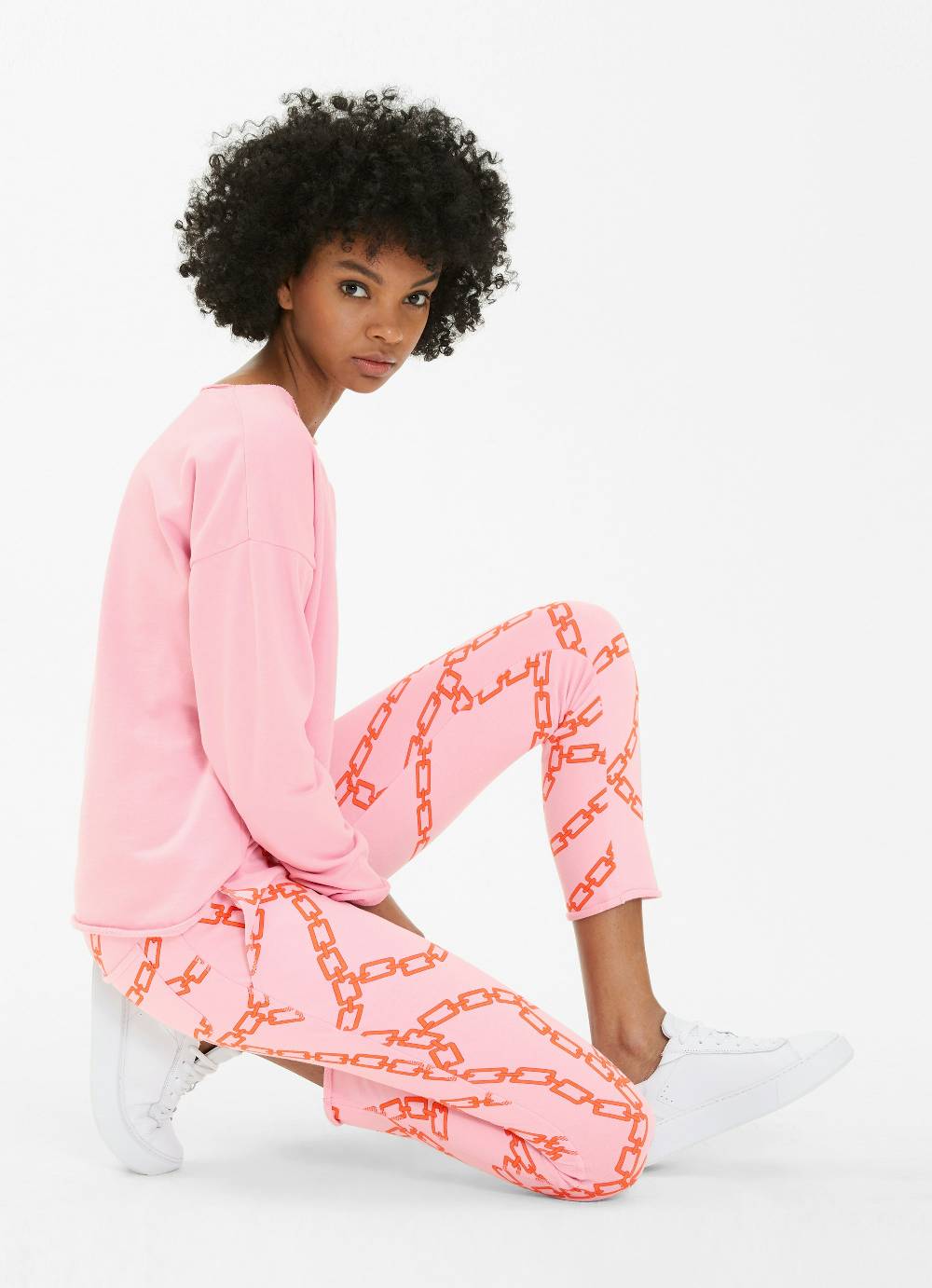 Juvia Slim Fit - Sweatpants