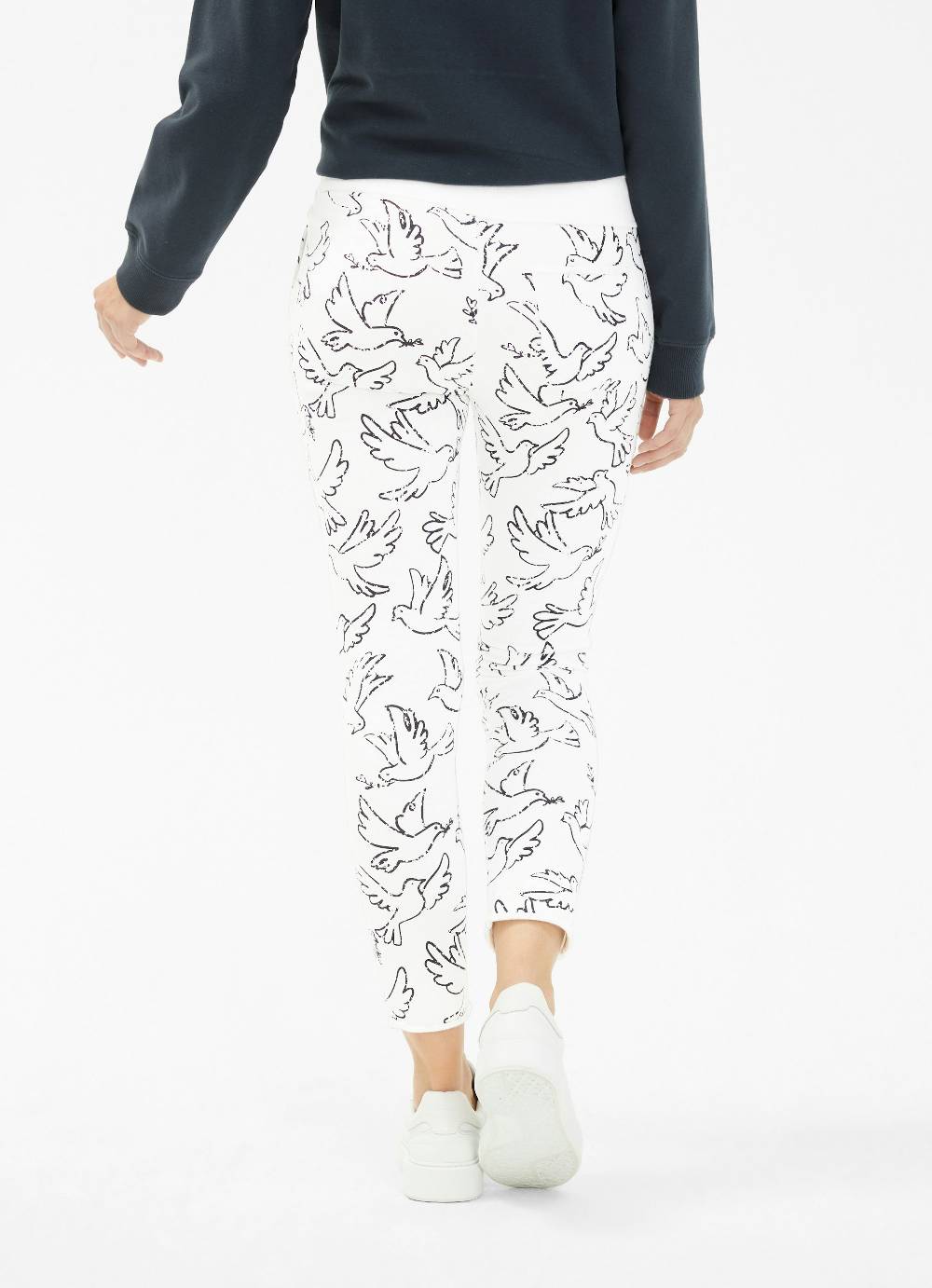 Juvia Slim Fit - Sweatpants