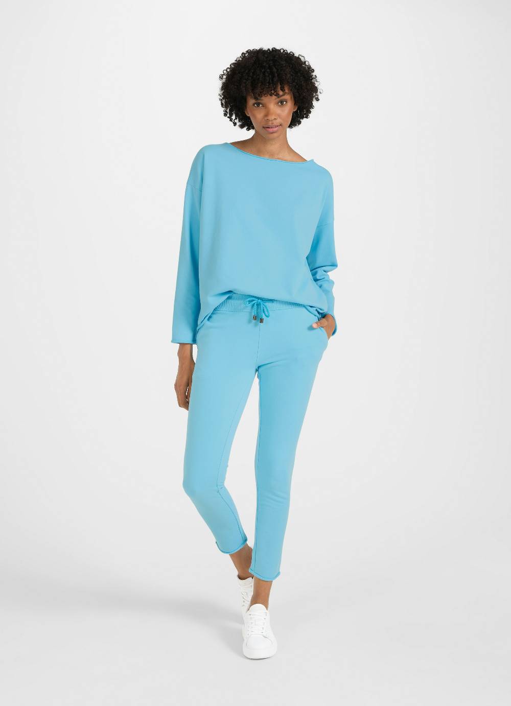 Juvia Slim Fit - Sweatpants