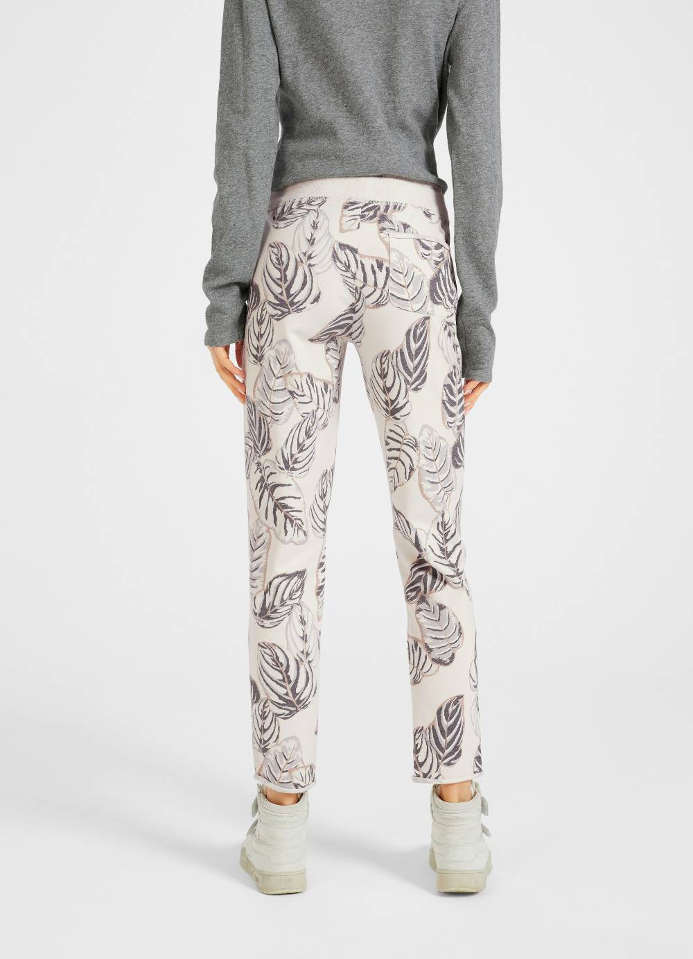 Juvia Slim Fit - Sweatpants