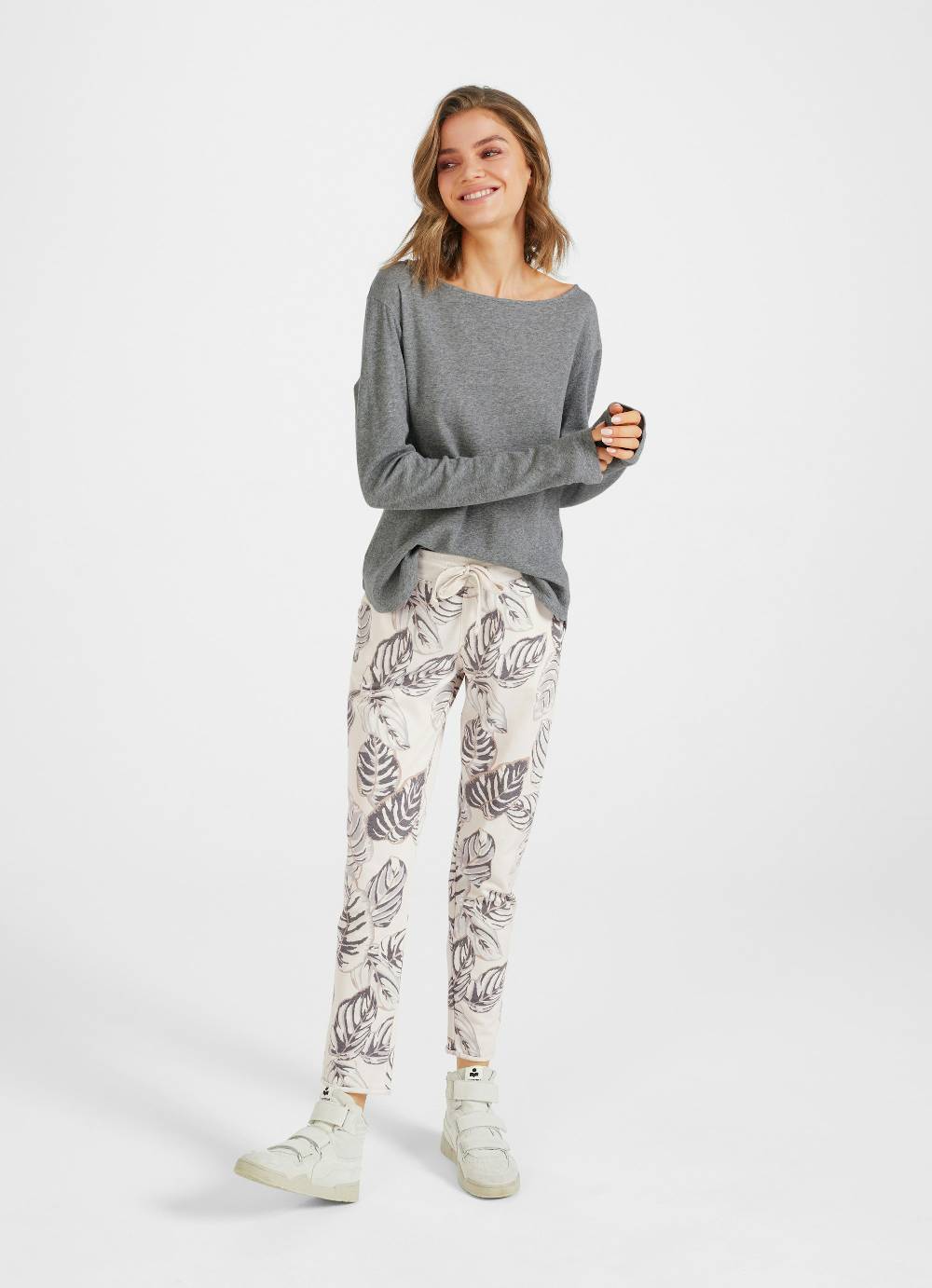 Juvia Slim Fit - Sweatpants