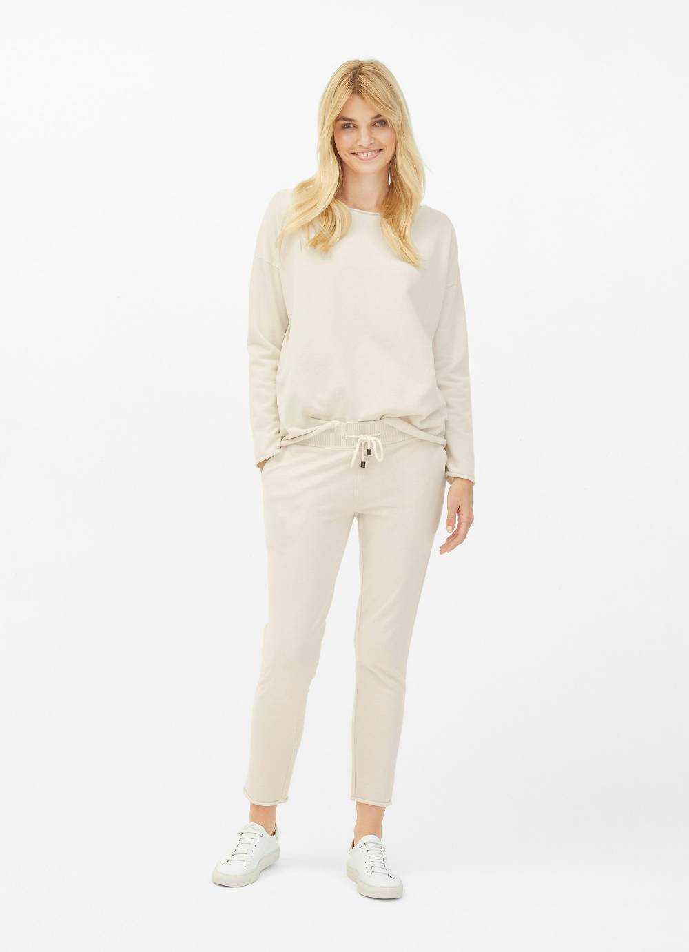 Juvia Slim Fit - Sweatpants