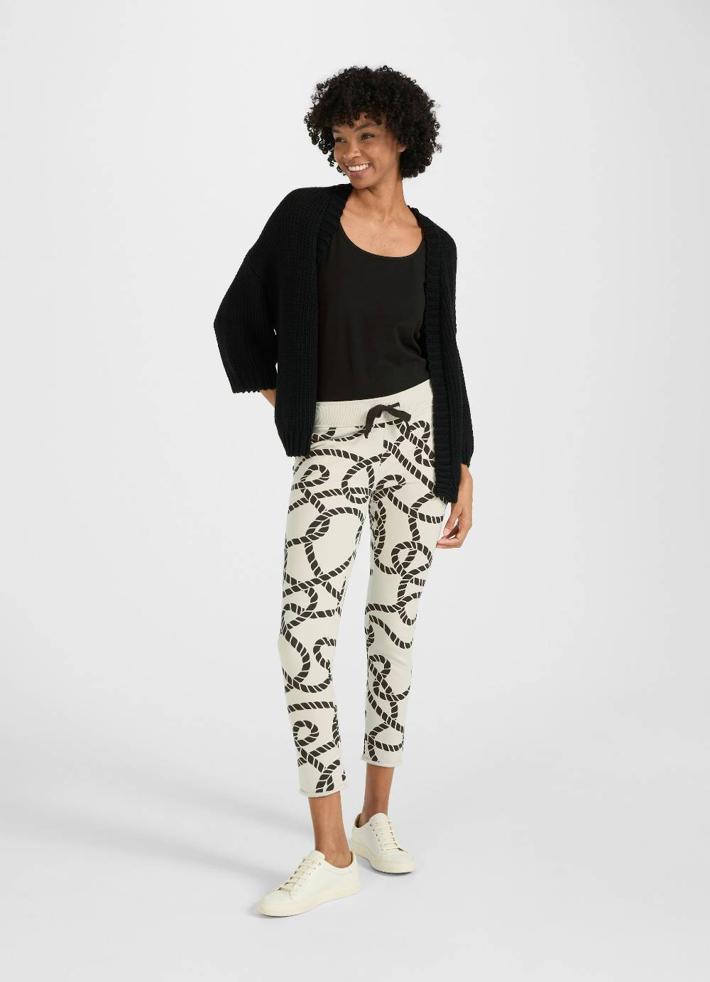 Juvia Slim Fit - Sweatpants