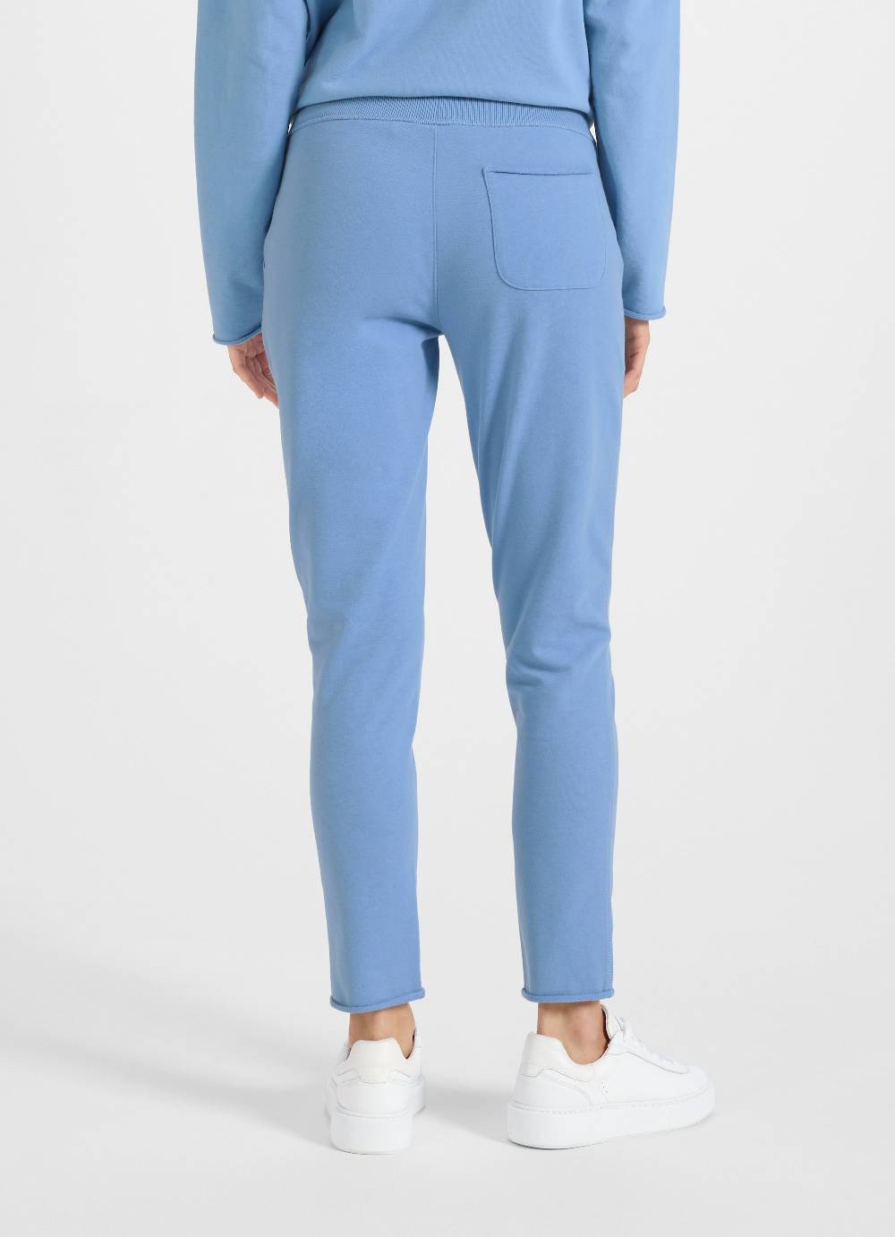 Juvia Slim Fit - Sweatpants