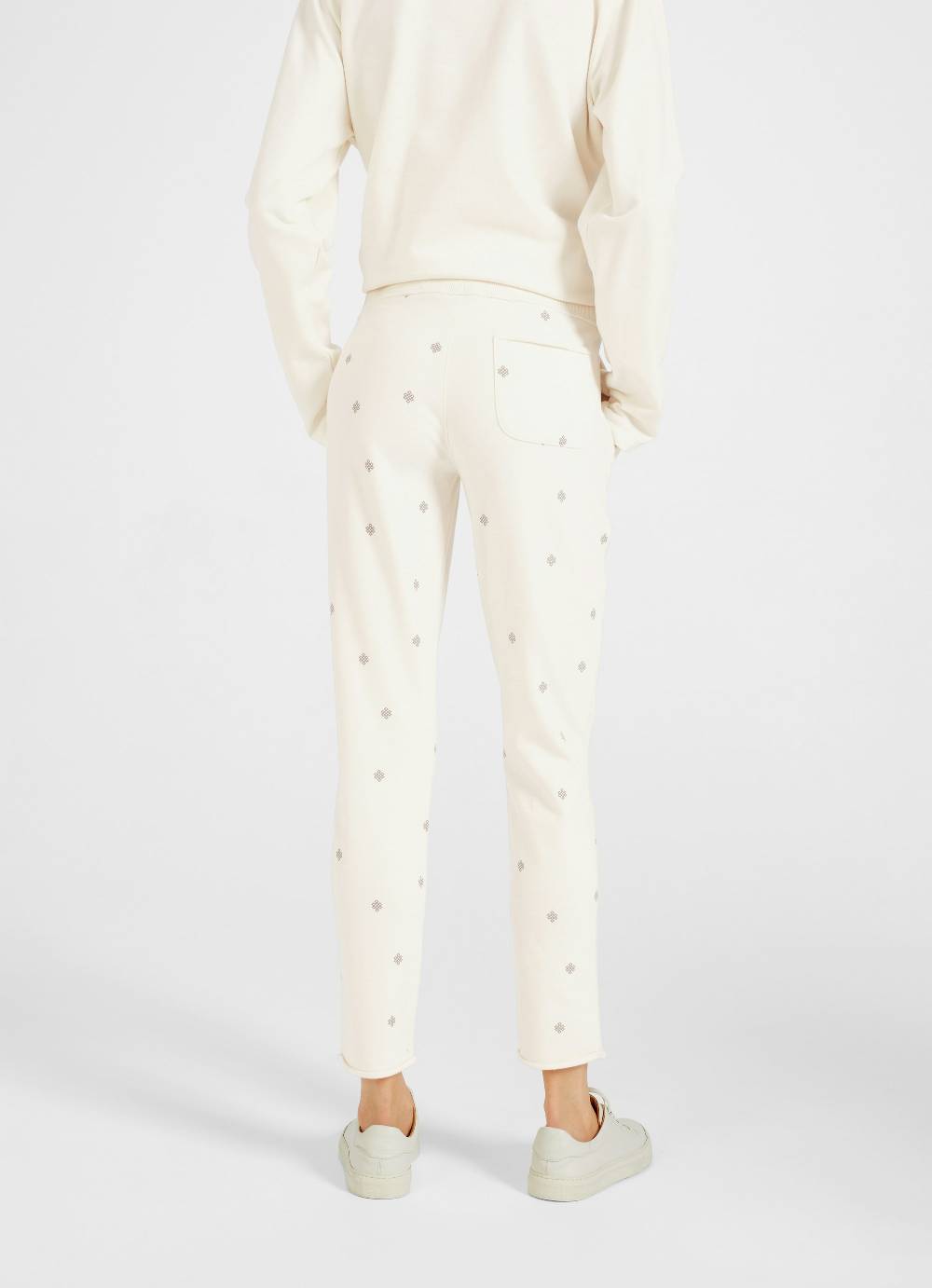 Juvia Slim Fit - Sweatpants