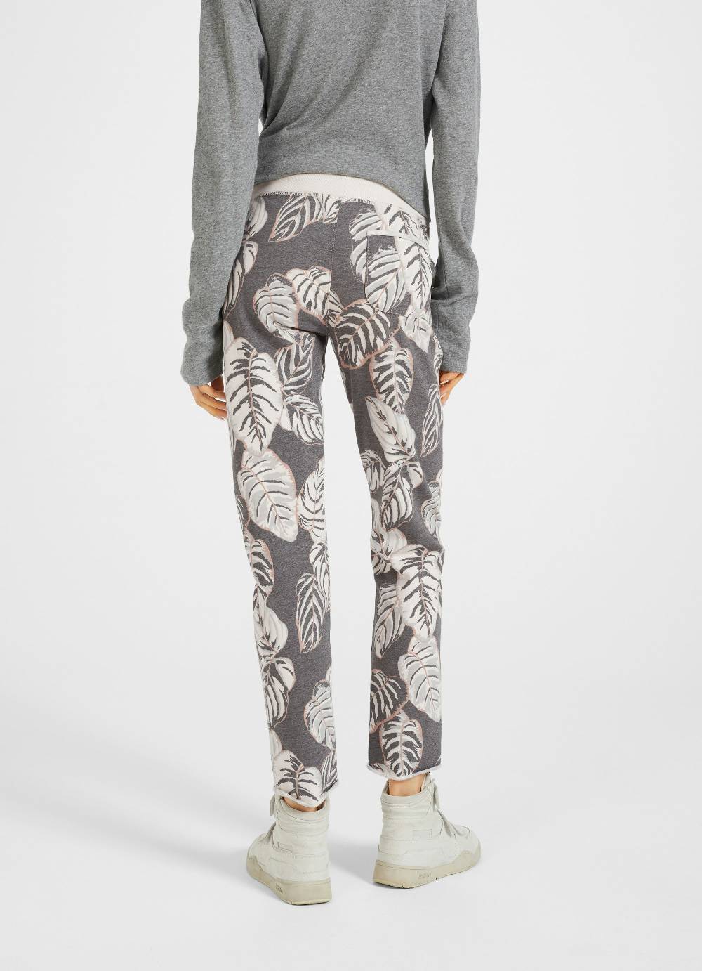 Juvia Slim Fit - Sweatpants