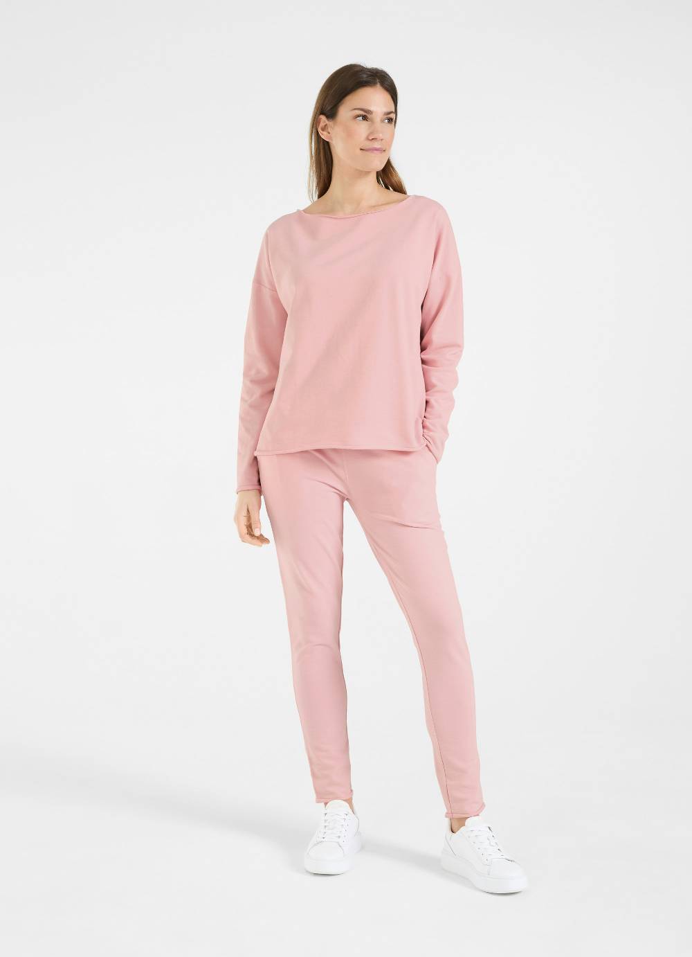 Juvia Slim Fit - Sweatpants