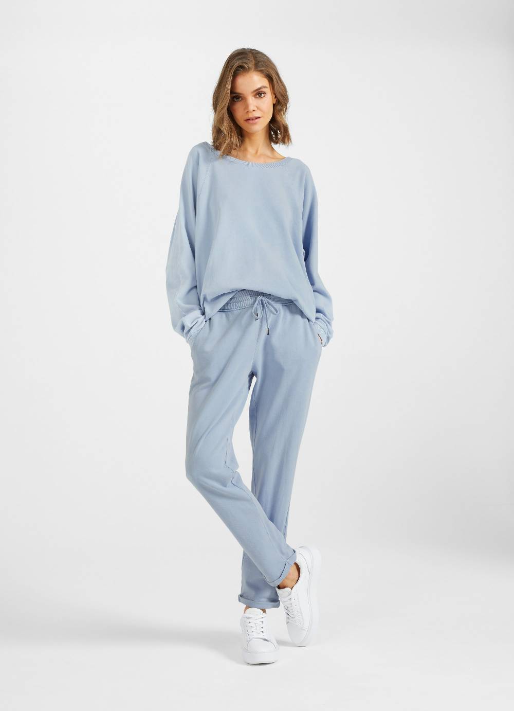 Juvia Sweatshirt