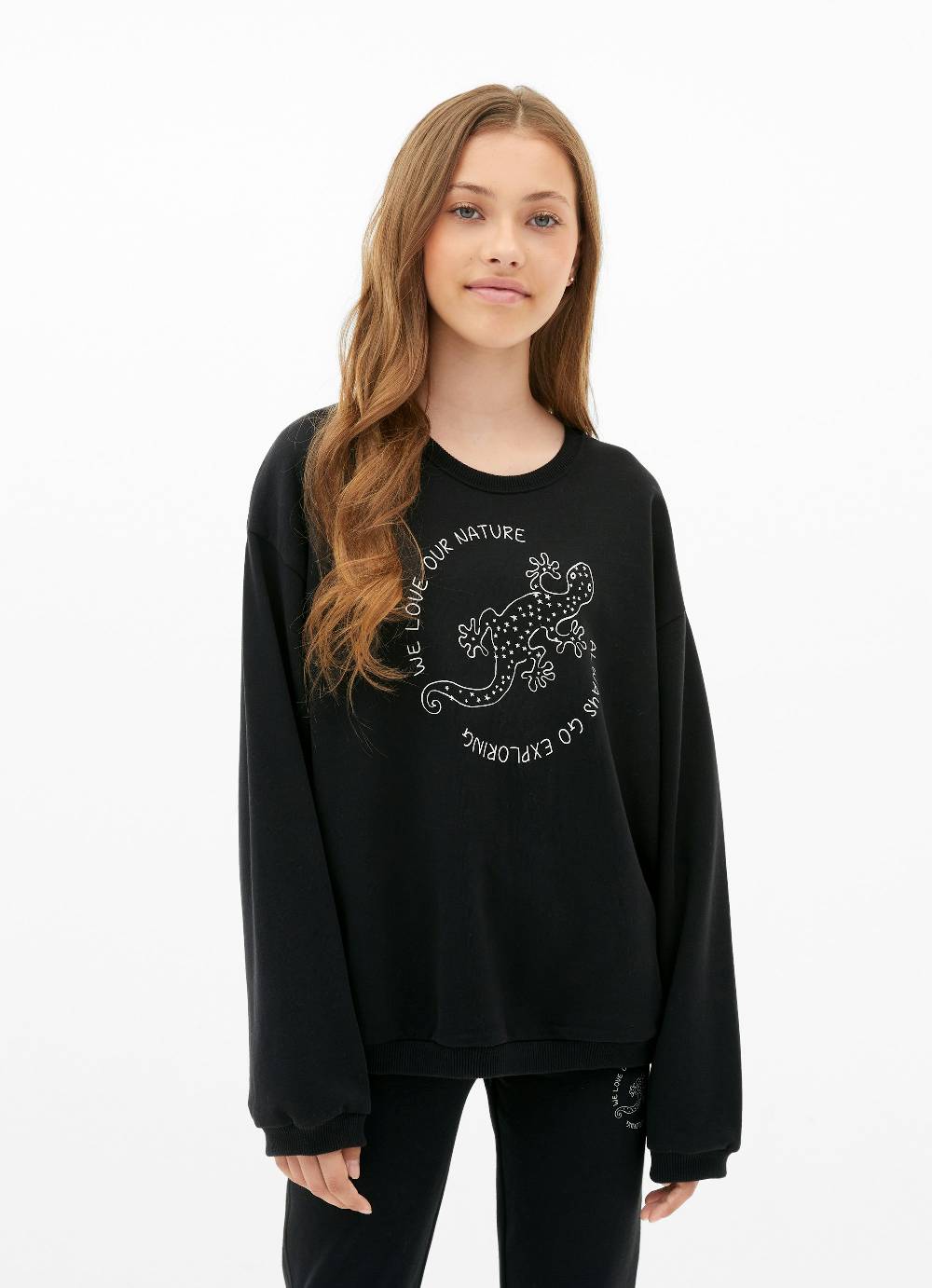 Juvia Sweatshirt