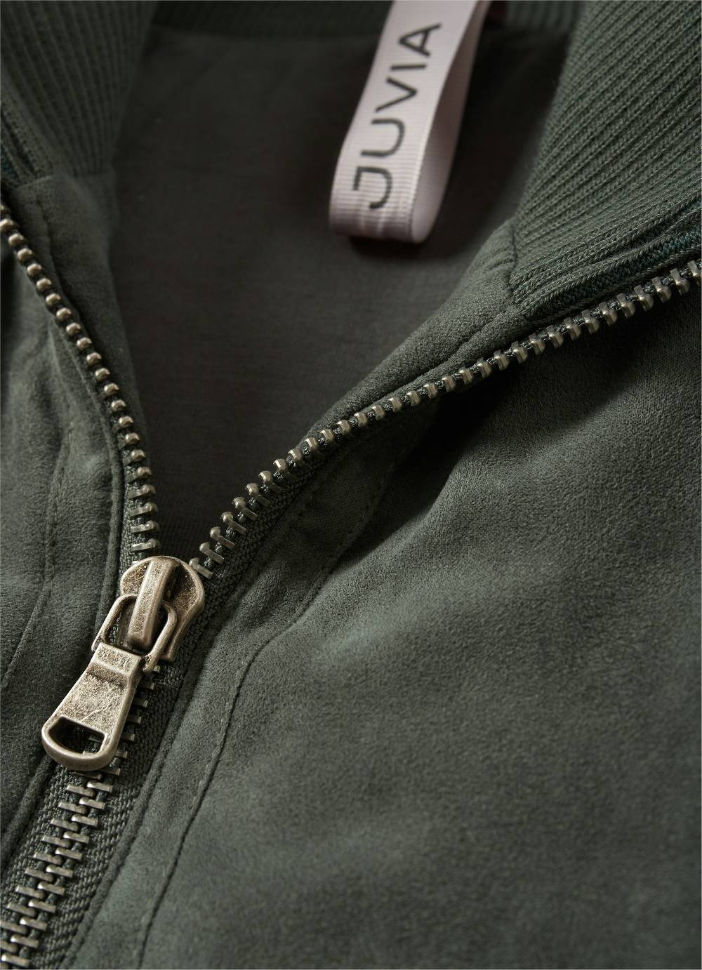 Juvia Tech Velours - Jacke