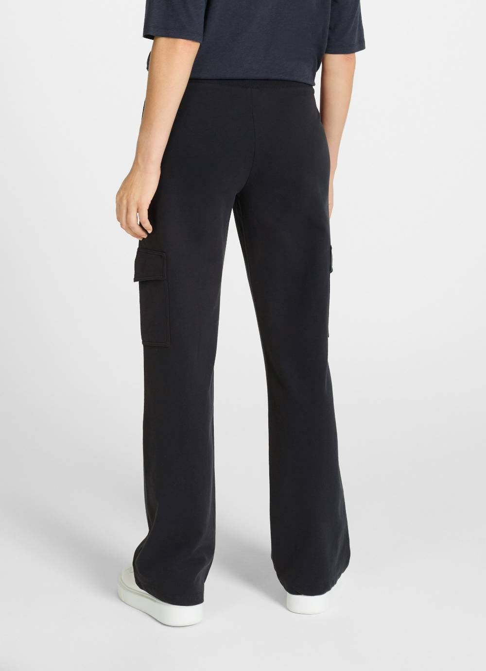 Juvia Wide Leg Fit - Sweatpants
