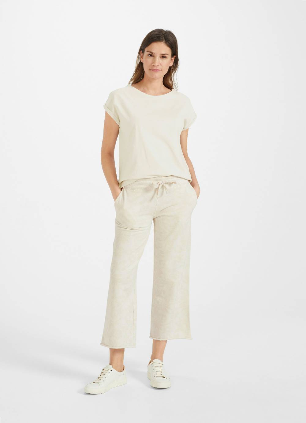 Juvia Wide Leg Fit - Sweatpants