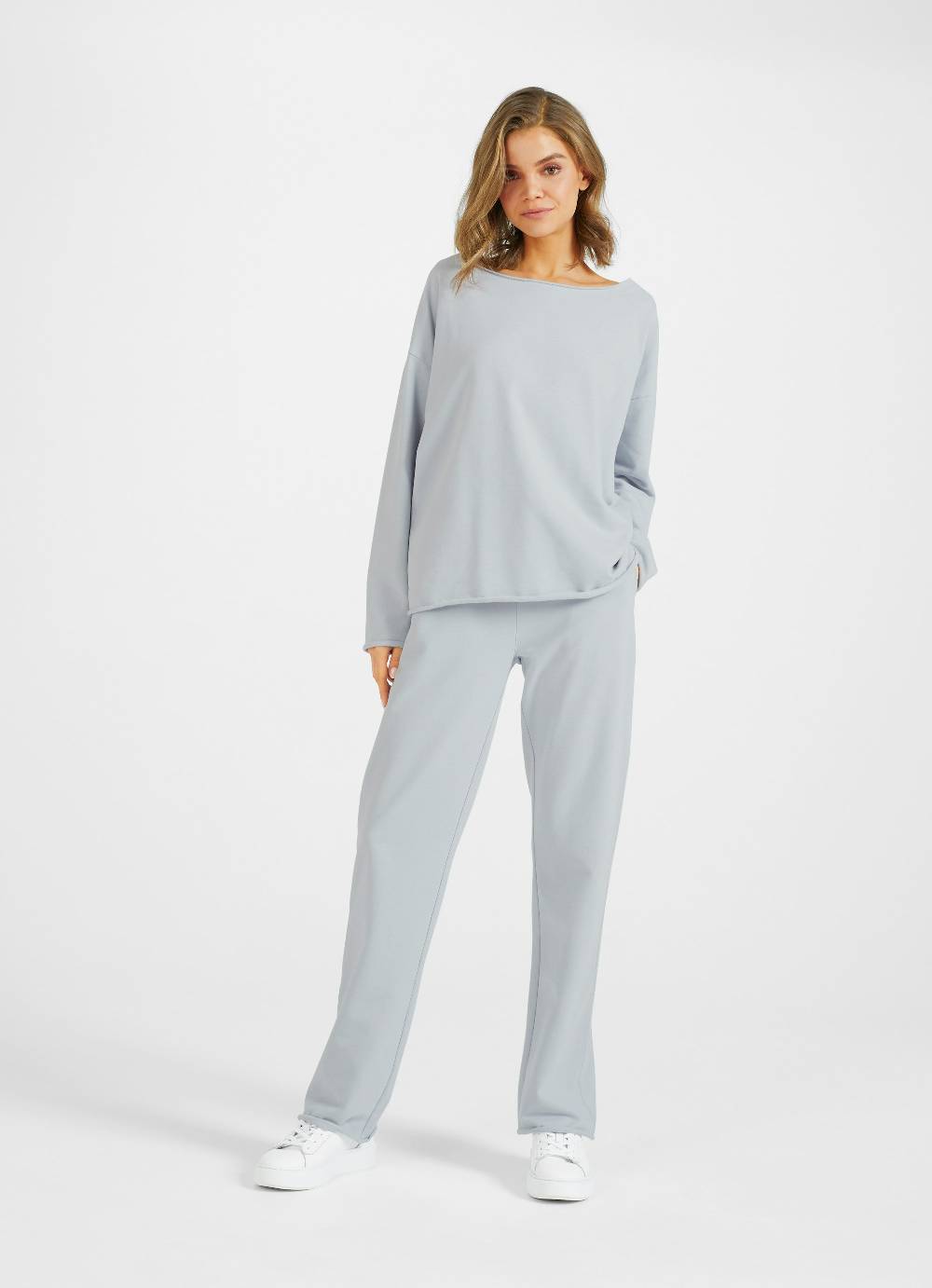Juvia Wide Leg Fit - Sweatpants