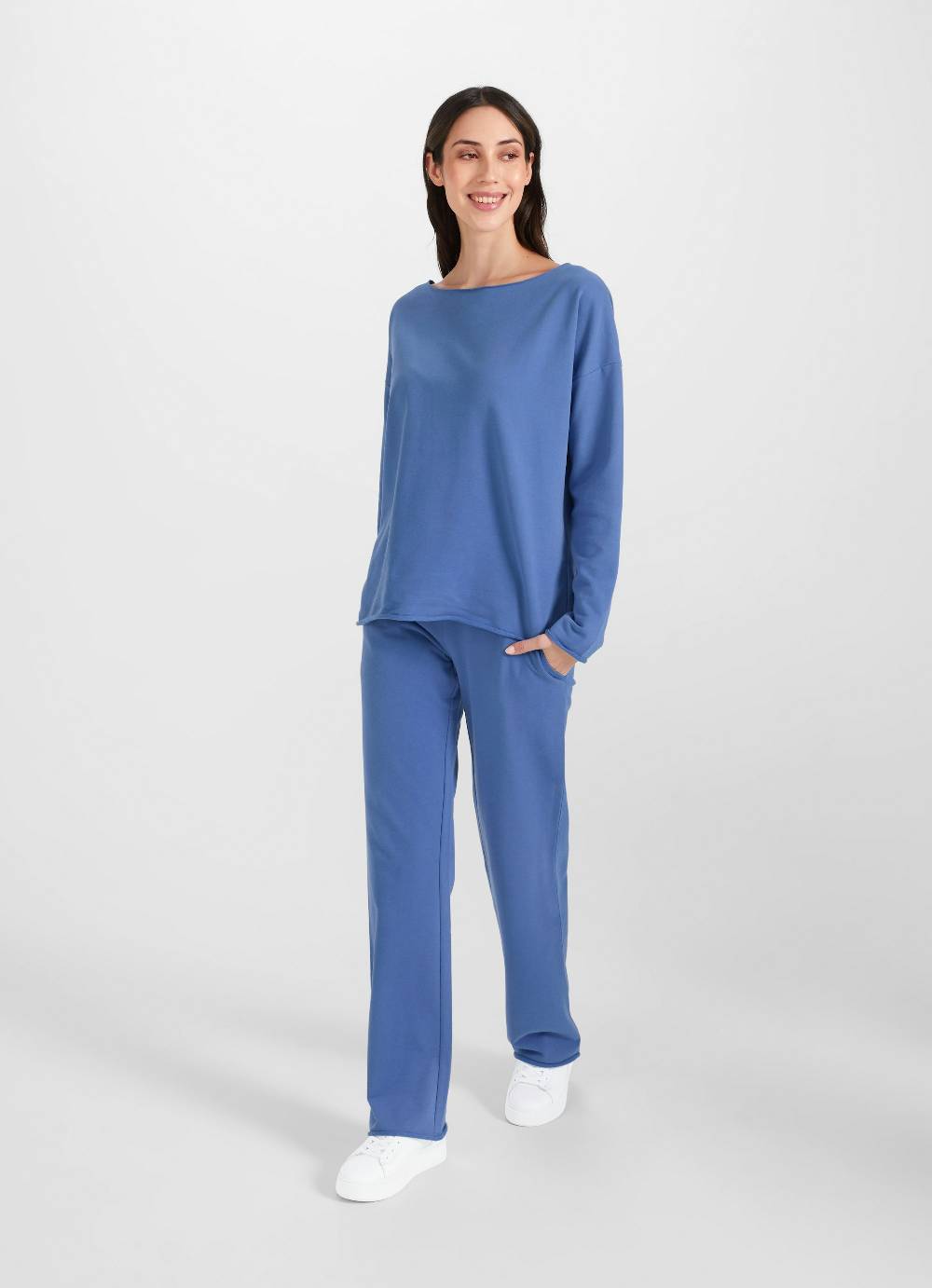 Juvia Wide Leg Fit - Sweatpants