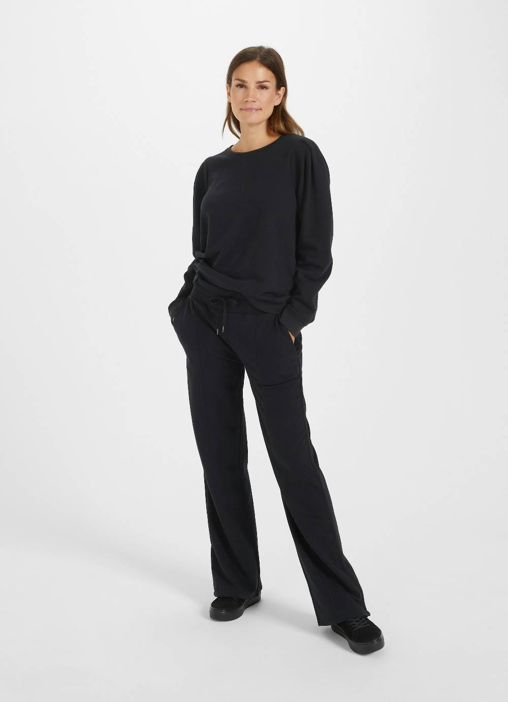 Juvia Wide Leg - Sweatpants