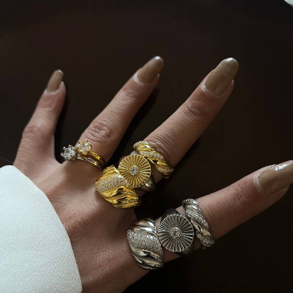 Kardelen Daisy Solitaire Ring - 925 SILBER