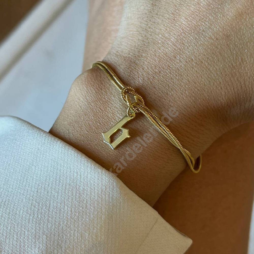 Kardelen Infinity Armband mit Initalien - 925 SILBER