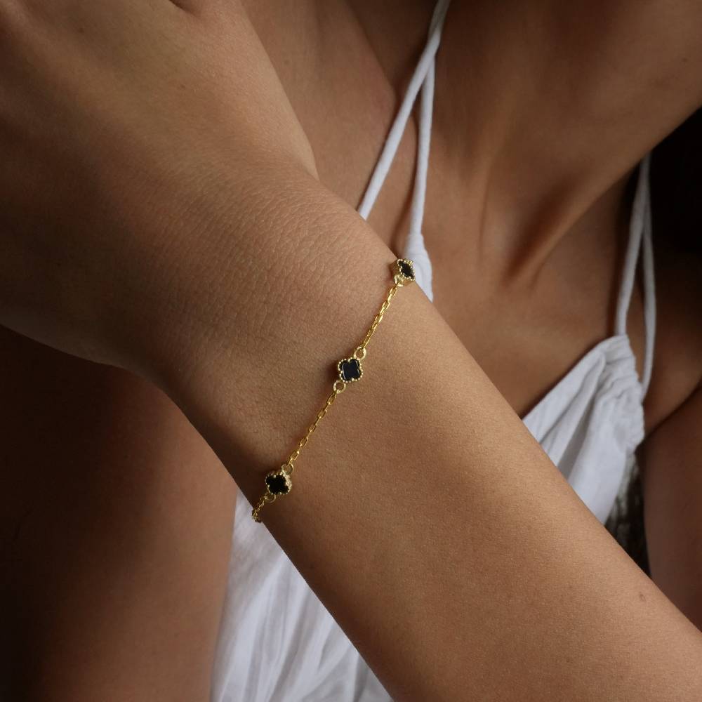 Kardelen MINIMAL SCHWARZE KLEE ARMKETTE - 925 SILBER