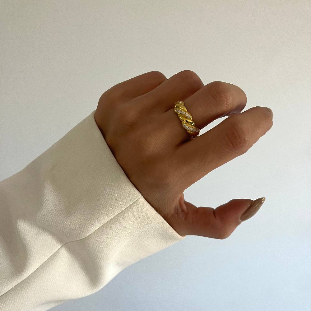 Kardelen Wave Zirconia Ring - 925 SILBER