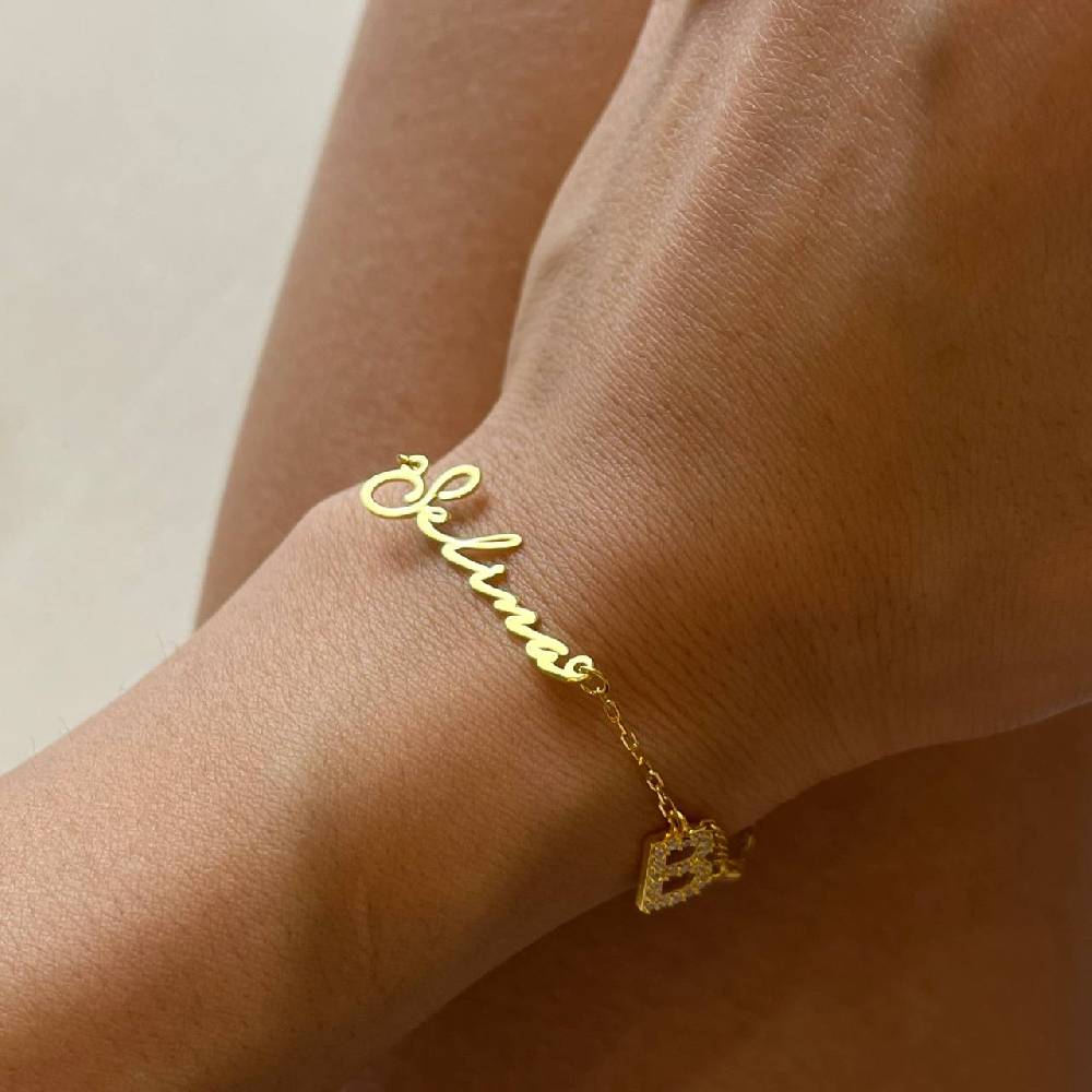 Kardelen NAMENSARMKETTE NOTERA MIT INITIAL UND NAZAR - 925 SILBER