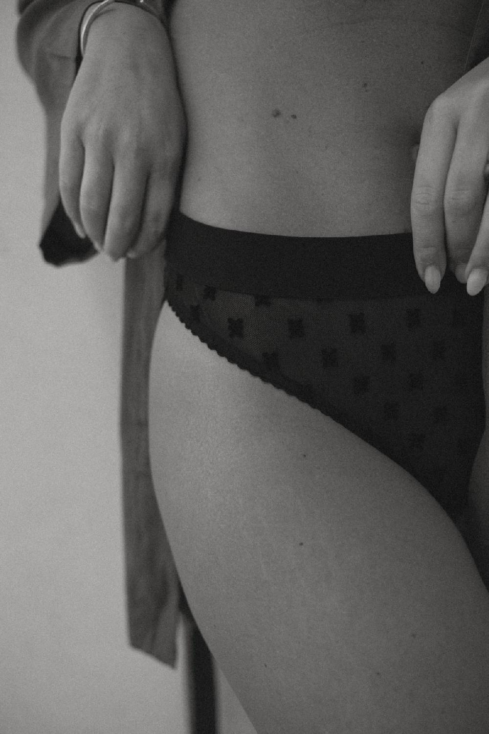 Karo Kauer Mesh Panty Black