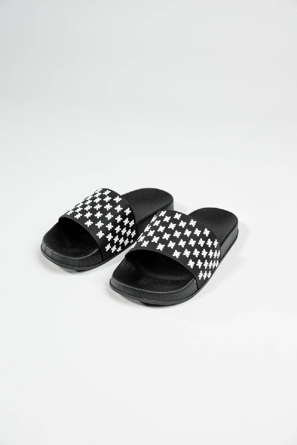 Karo Kauer Slipper Logo