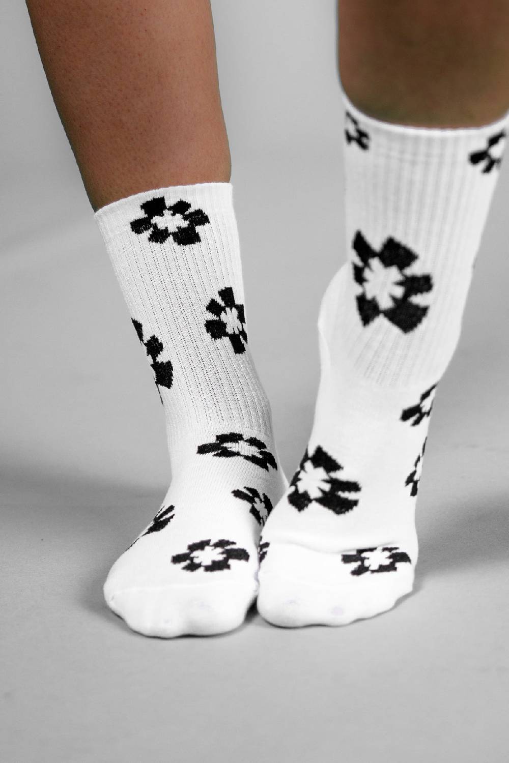 Karo Kauer Socks Birthday Flower