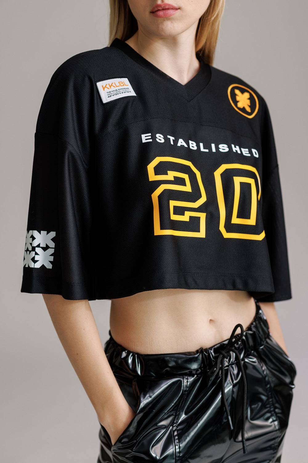 Karo Kauer T-Shirt Cropped Baseball