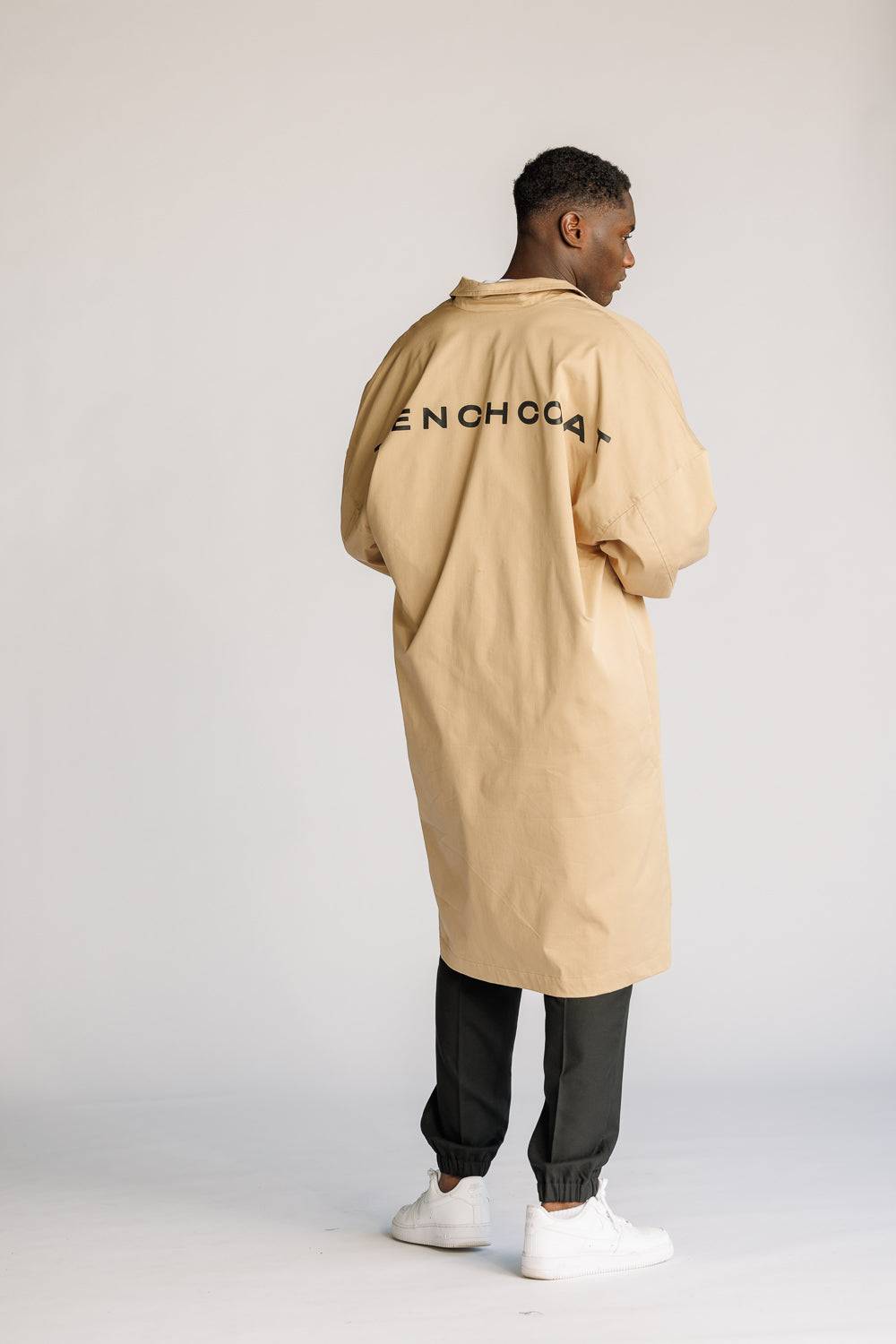 Karo Kauer Trenchcoat Beige