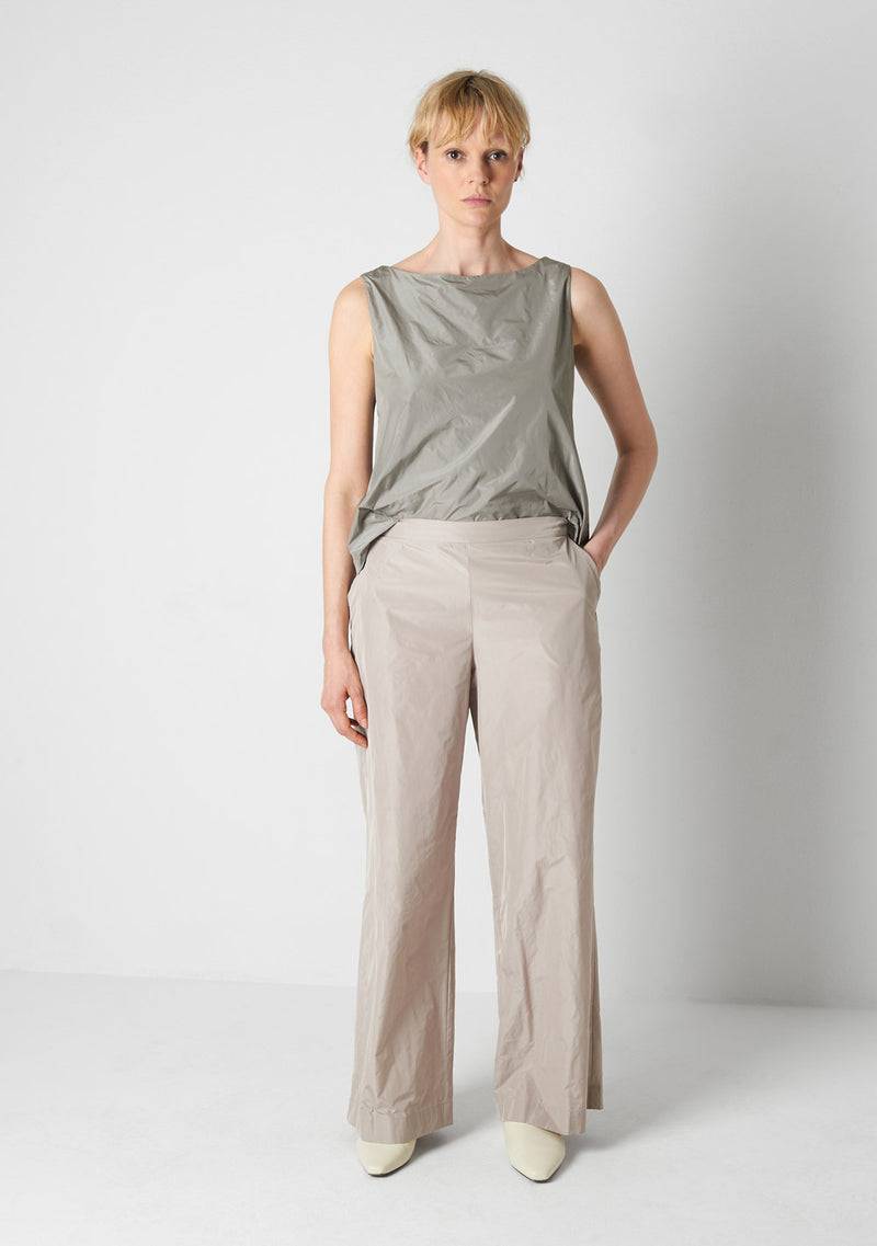 Katharina Hovman Hose Sandy