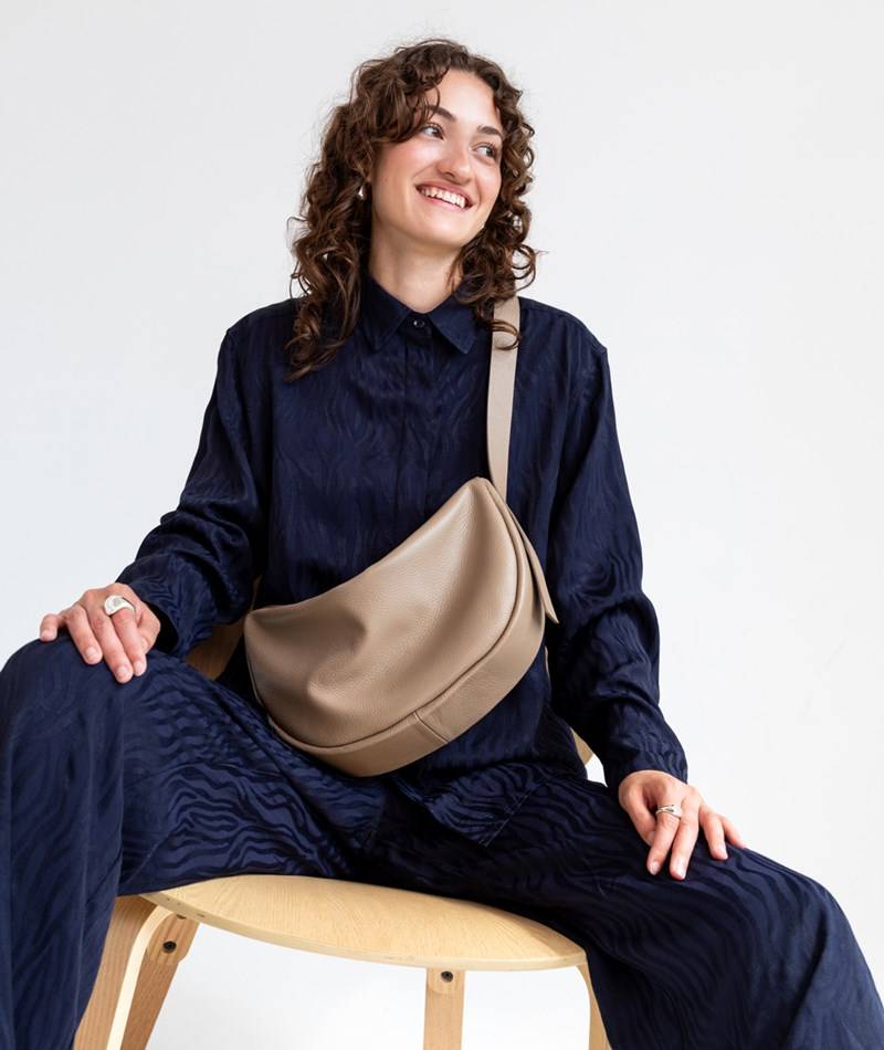 KAUF DICH GLüCKLICH Handtasche Taupe